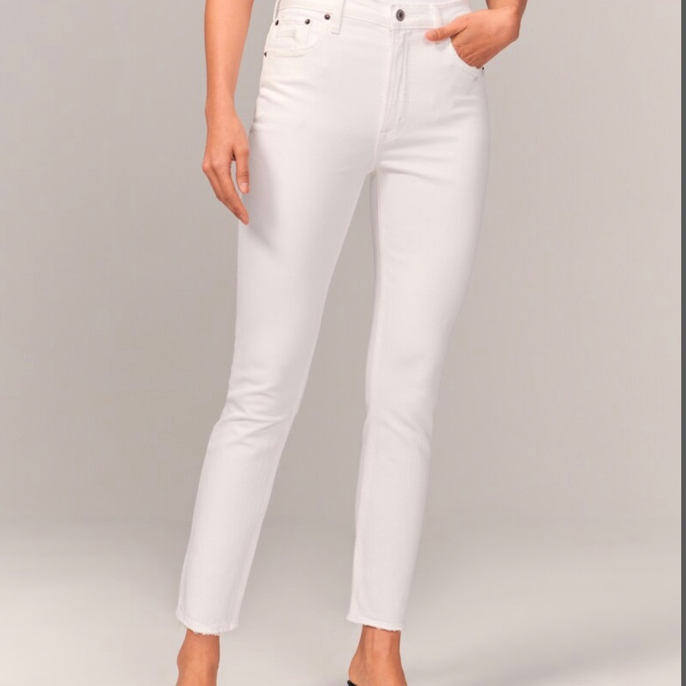 Abercrombie White Skinny Jeans